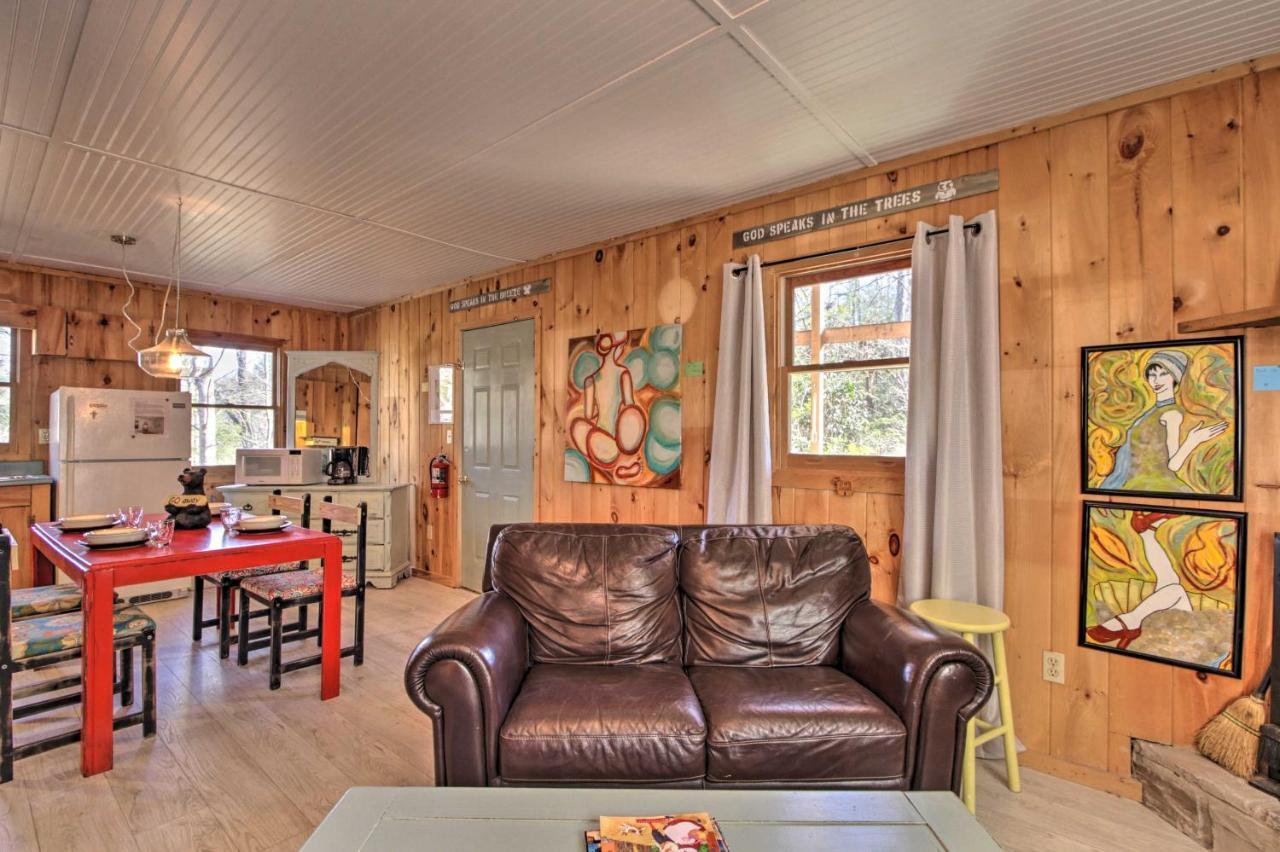 Renovated Smoky Mtn Cabin - Hot Tub, Trees, Peace! Villa เซอเวียร์วีล ภายนอก รูปภาพ