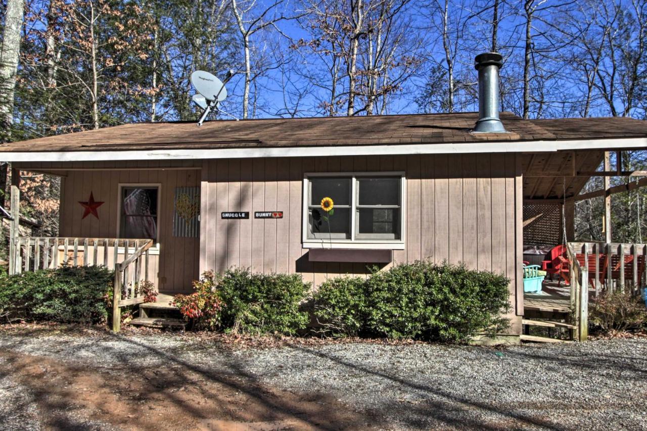 Renovated Smoky Mtn Cabin - Hot Tub, Trees, Peace! Villa เซอเวียร์วีล ภายนอก รูปภาพ